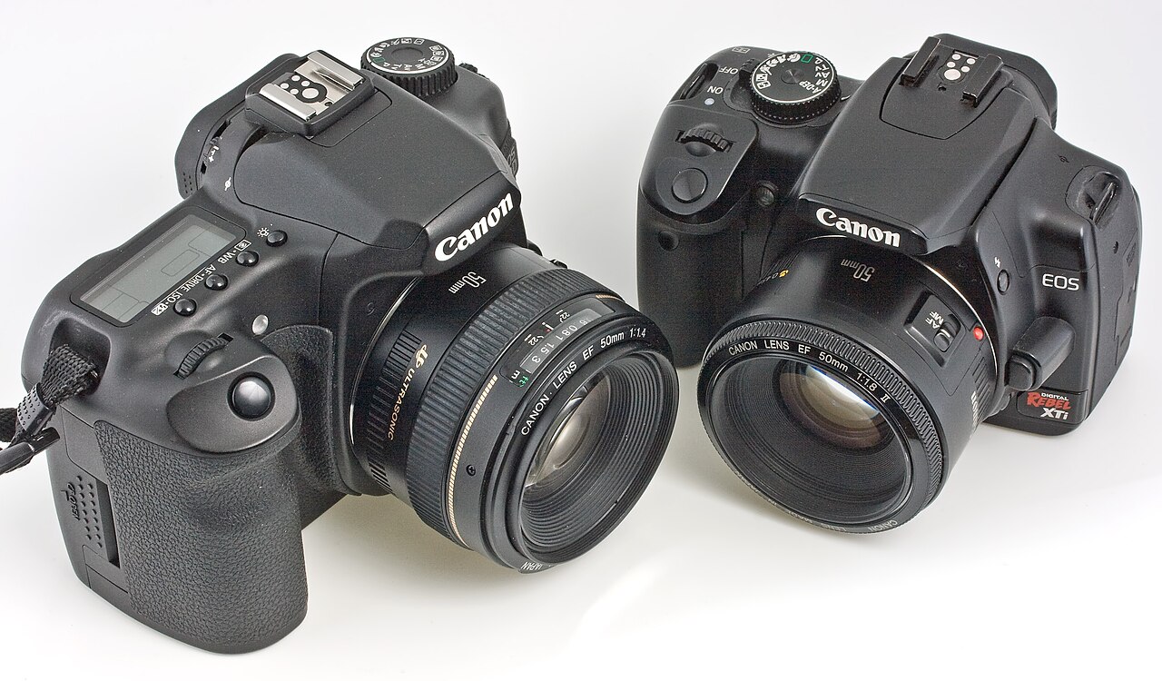 Canon EOS 40D digital SLR camera