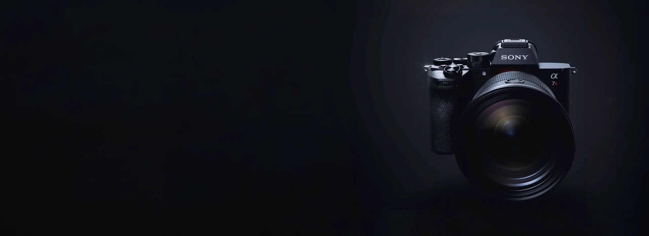 <p style="text-transform: uppercase;font-weight: bold;">SONY</p><h1>Alpha A7R VI</h1><p>Full-frame Mirrorless Interchangeable Lens Camera</p>