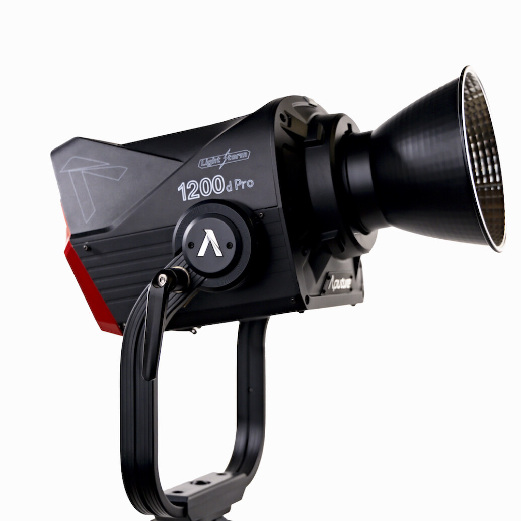 Aputure Light Storm LS 1200d Pro LED Light