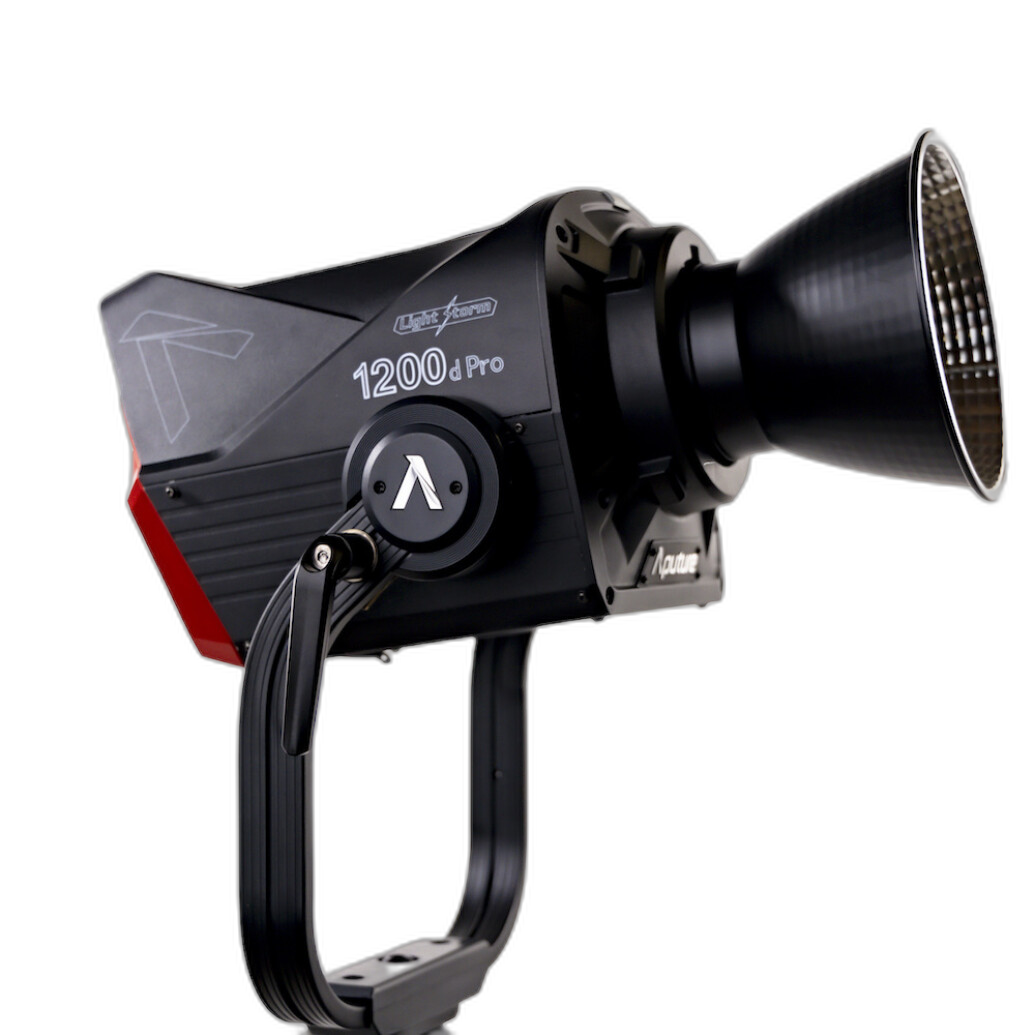 Aputure Light Storm LS 1200d Pro LED Light