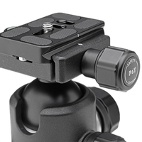 Benro IB1 Triple Action Ballhead 1