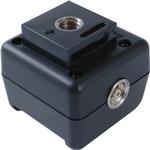 DLC DL-0130 Hot Shoe Slave With PC Outlet 1