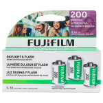 Fujifilm 200 Color Negative Film (35mm, 36 Exposures, 3 Rolls) 0