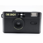 ONESHOT FILM CAMERA WITH FLASH  FOCUS FREE 35MM F9 LENS 0