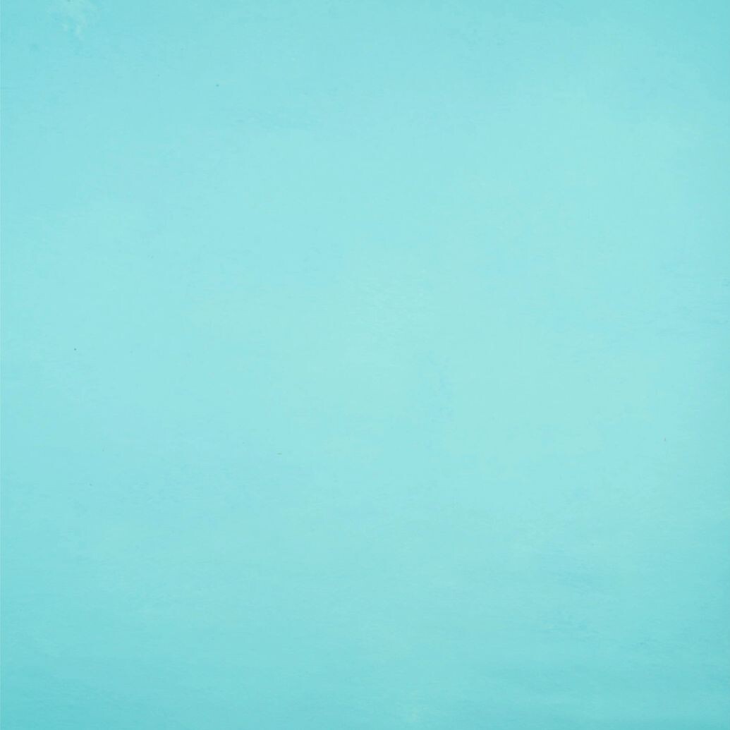 GRAVITY Hand Painted Classic Collection Turquoise SM 5.2 x 8.9 ft Low Textur