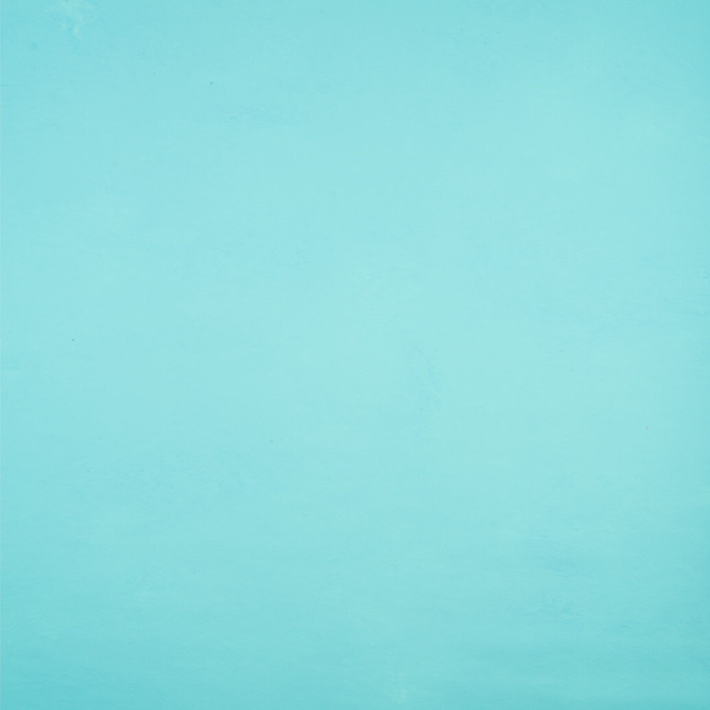 GRAVITY Hand Painted Classic Collection Turquoise M 6.2 x 8.9 ft Low Texture