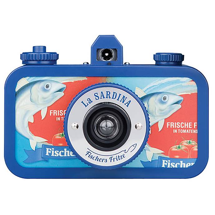 Lomography La Sardina and Flash - Fischers Fritz