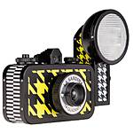 Lomography La Sardina and Flash - Quadrat 1