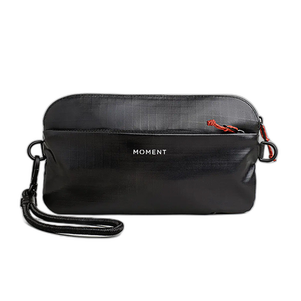 Moment Crossbody Wallet (Black Ripstop)