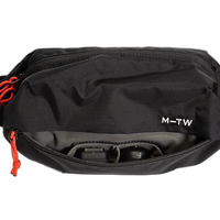 Moment Fanny Sling (Black Ripstop) 2