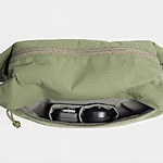 Moment Fanny Sling (Olive) 2