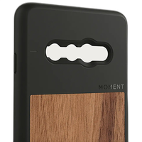 Moment Galaxy S10 Case (Walnut Wood) 3