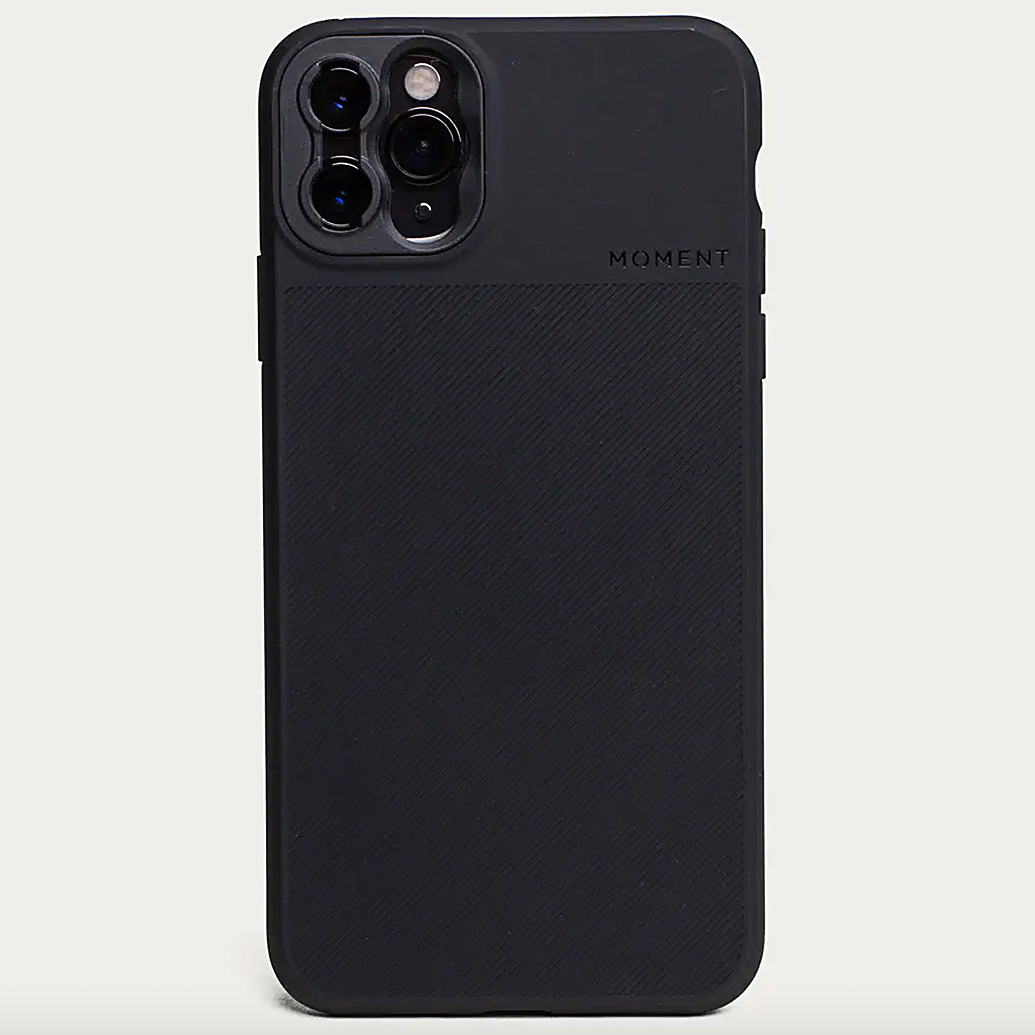 Moment iPhone 11 Pro Max Thin Case (Black)