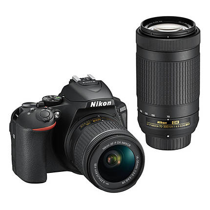 Nikon D5600 DSLR with 18-55mm f/3.5-5.6G VR and 70-300mm f/4.5-6.3
