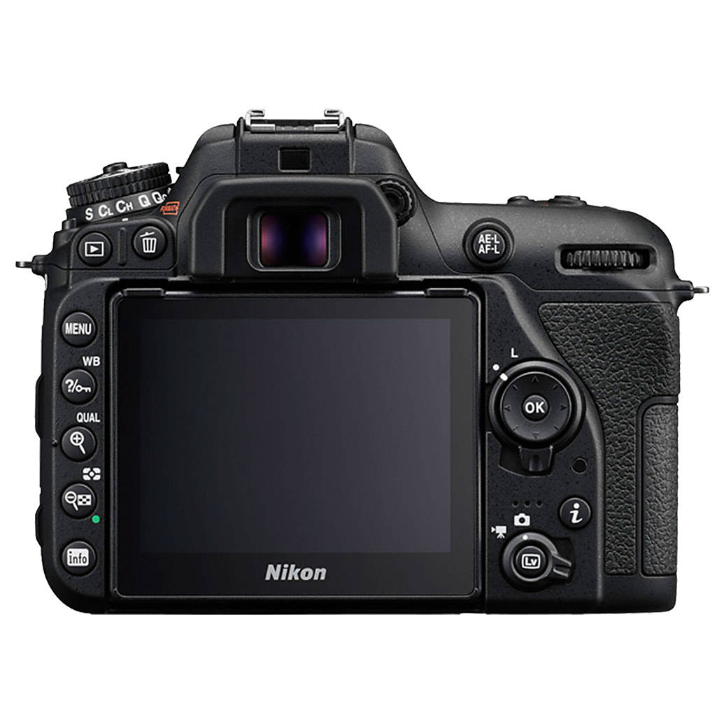 Nikon D7500 DX-format DSLR Camera with 18-140mm Lens
