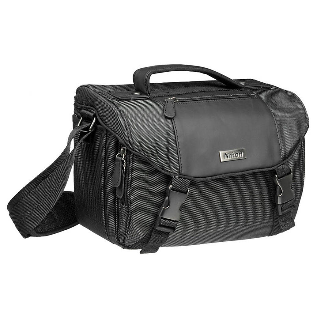 Nikon DSLR Value Pack with Nikon School Online Course