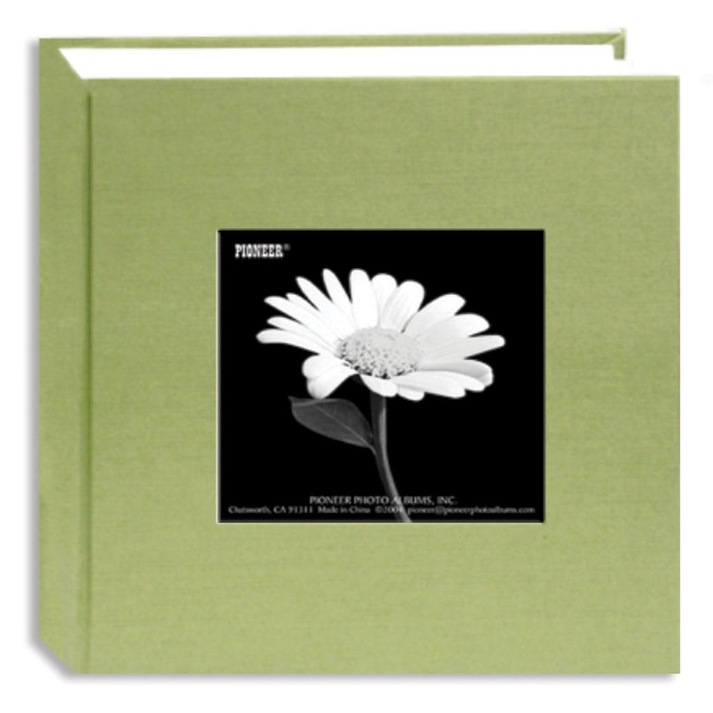 Pioneer 4 x 6 In. Fabric Frame Bi-Directional Photo Album (100 Photos)-Green