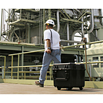 Pelican 0340 18in Cube Case with Foam (Black) 4