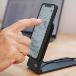 Peak Design Mobile Wireless Charging Stand - Black 4
