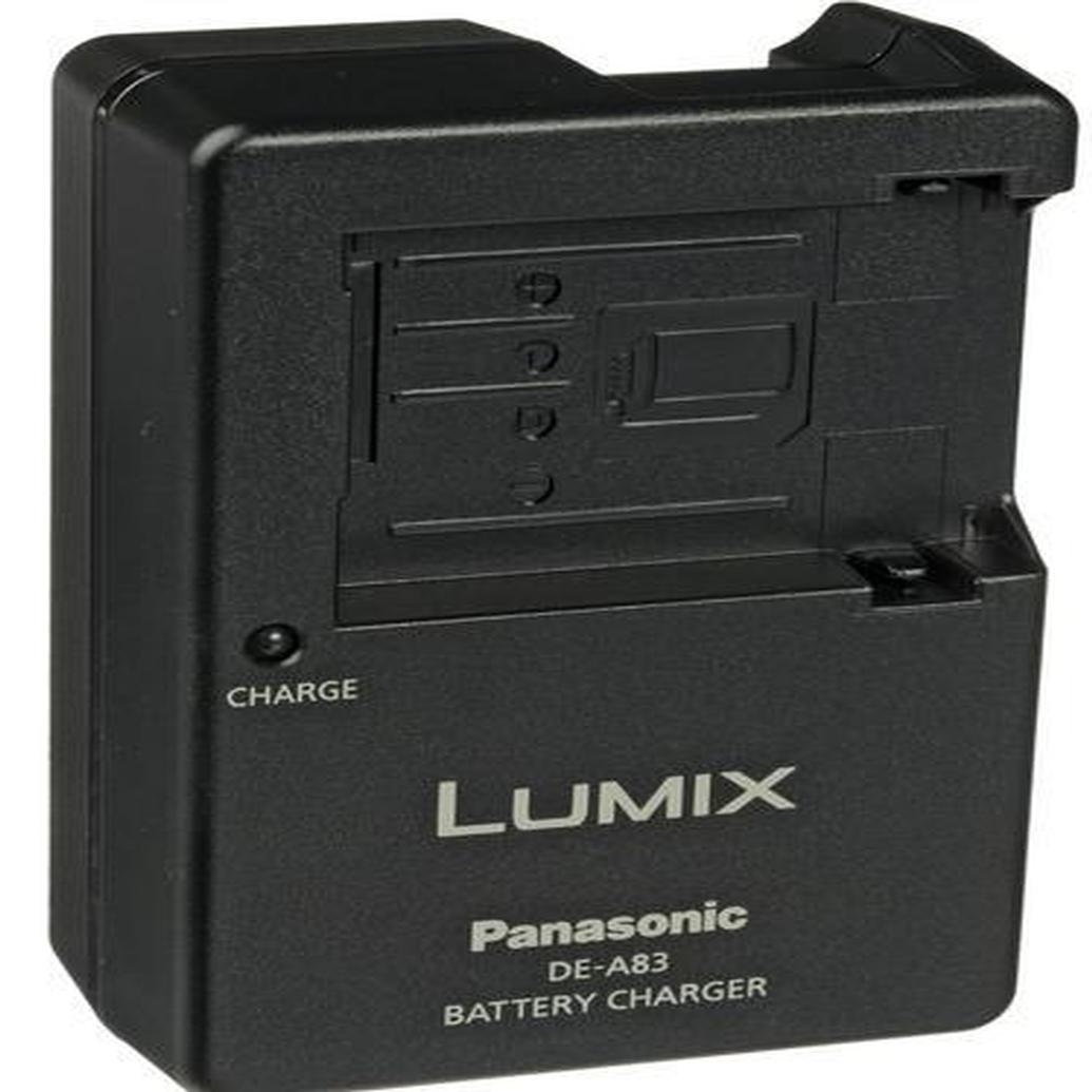 Panasonic DE-A83BA Battery Charger for DMW-BMB9PP Battery Pack