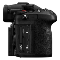 Panasonic LUMIX GH7 Mirrorless Came with 12-60mm Lens 3