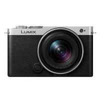 Panasonic LUMIX S9 Mirrorless Camera with 18-40mm Lens - Silver 0
