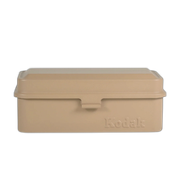 Kodak steel 120/135 film case w/ beige lid and beige body 0