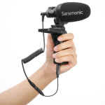 Saramonic SR-C2006 Gold-Plated 3.5mm Female Mic  and  Audio Adapter Cable for DJ 3