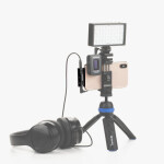 Saramonic SR-EA2D Lightning Audio Interface 4