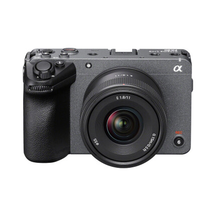 Sony FX30 Digital Cinema Camera with 11mm Lens Kit