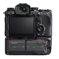 Sony VG-C5 Vertical Grip 1