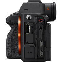 Sony a7 V Mirrorless Camera with 28-70mm II Lens 6