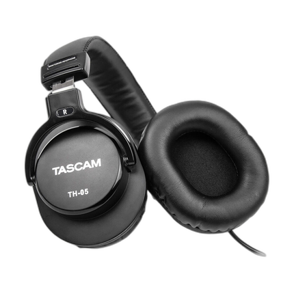 Tascam TH-05 Monitoring Headphones