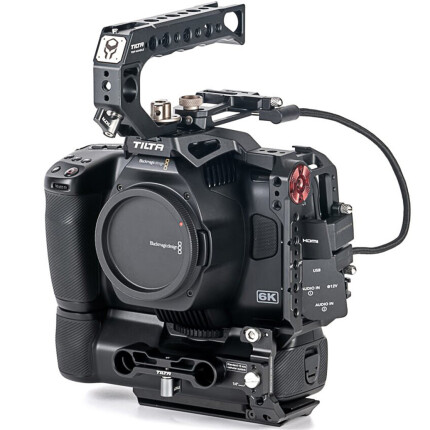 TILTA TA-T11-A-B - Gabbia Completa Per Fotocamera BMPCC 6K Pro Con Maniglie, Supporti SSD E Aste 15 Mm (Kit Advanced)
