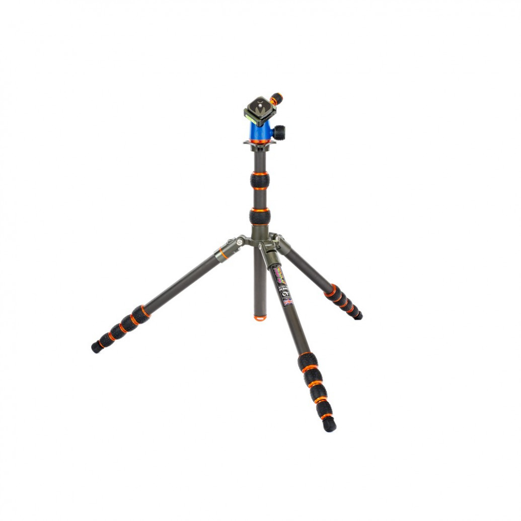 3 Legged Thing Punks Brian and AirHed Neo