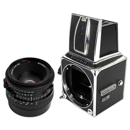 Used Hasselblad 500CM W/80MM F/2.8 CF - Excellent