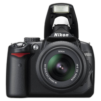 Used Nikon D5000 w/ 18-55mm Lens Kit - Excellent 6