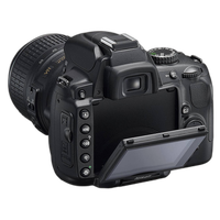 Used Nikon D5000 w/ 18-55mm Lens Kit - Excellent 8