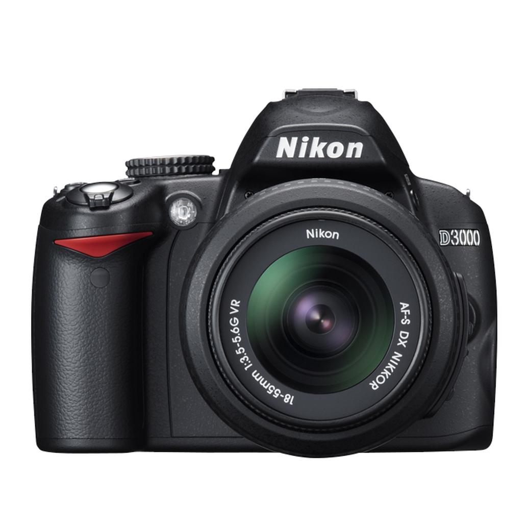 Used Nikon D3000 W/ 18-55mm VR Lens - Excellent