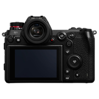 Used Panasonic Lumix DC-S1 Mirrorless Digital with 24-105mm- Excellent 3