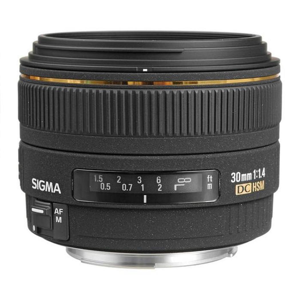 Used Sigma 30MM F/1.4 EX DC HSM for Canon EF - Excellent