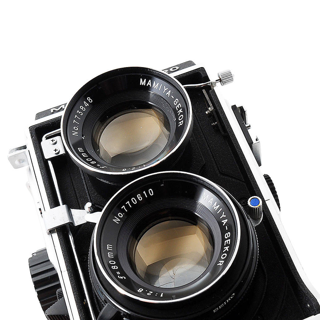 MAMIYA C220 PROFESSIONAL 1:2.8 f＝80mm Mamiya C220 F with 80mm + 55mm Lens | First Impression - YouTube