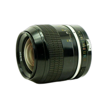 Used Nikon 35MM F/1.4 Non AI *elements inside are yellow* - As Is 3