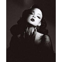 NJCS: Studio Photography Intensive with Lindsey Ruth (Sigma) 1