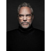 Portrait Lighting Made Easy with Joel Grimes (Westcott) 8