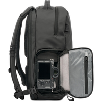Wandrd PRVKE 31 Zip Photo Bundle Black 1
