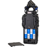 Zoom H6 Studio Handheld Recorder 4