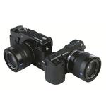 Zeiss Touit 32mm f/1.8 for E-Mount Cameras - Black 4